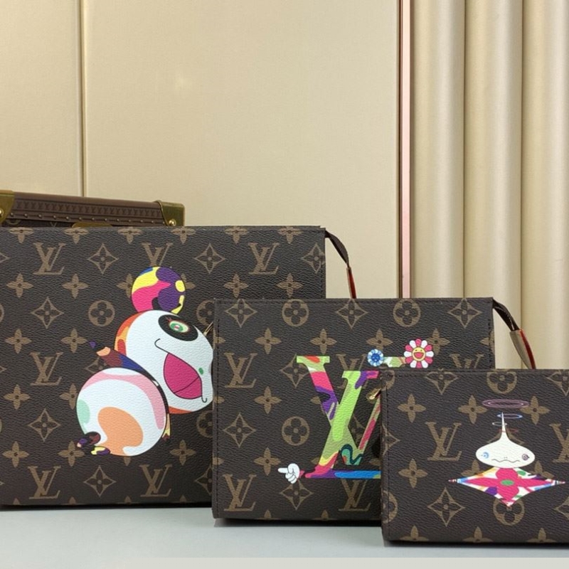 LV Clutch Bags